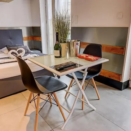 Le Mignon - Topdestination-Dijon Apartment Dijon